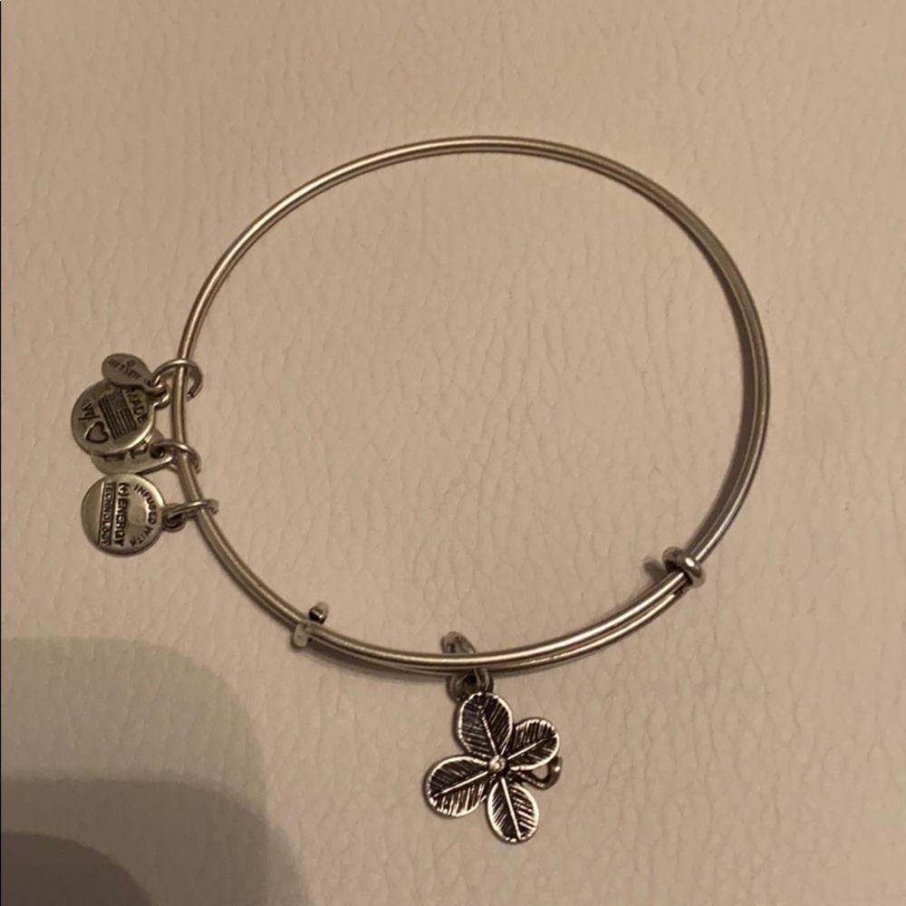 Alex and Ani clover bracelet